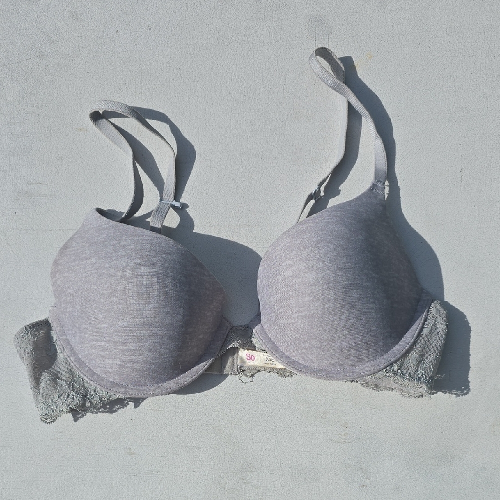 SO Gray Underwire Bra with Adjustable Straps - 34B